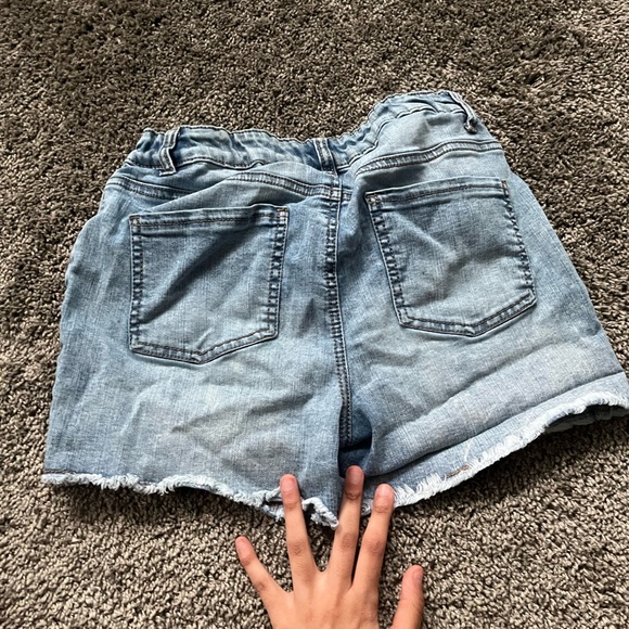 Distressed Shorts - Picture 2 of 2